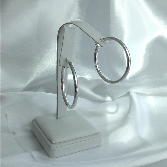 Sterling 3mm Round Tube Hoop Earrings - Picture 10 of 16